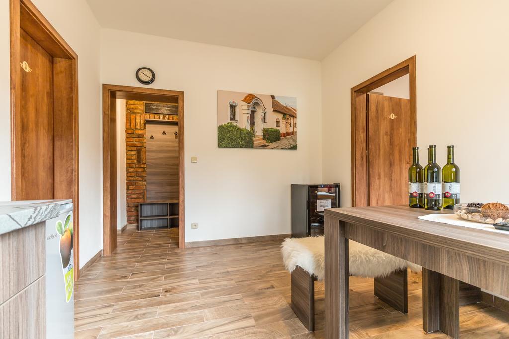 Apartmany U Babicky Mutěnice Buitenkant foto